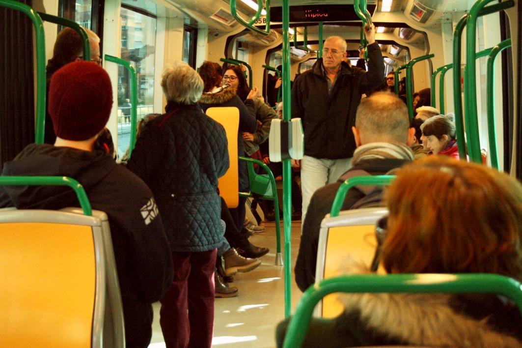 viajeros  metro Granada